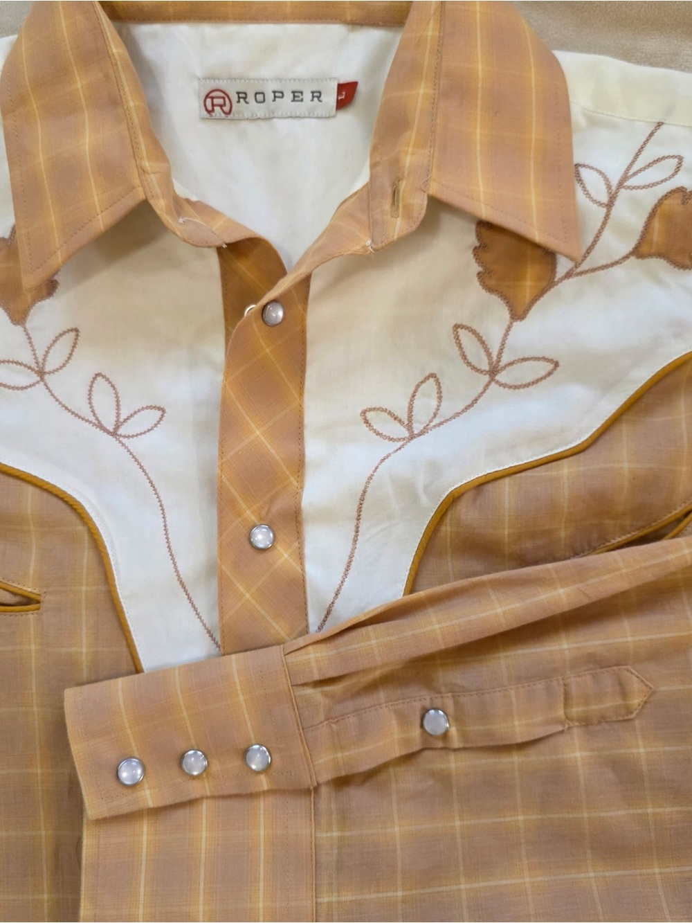 Roper Women’s Western Pearl Snap Embroidered Cowgirl Shirt Large - Picture 4 of 6